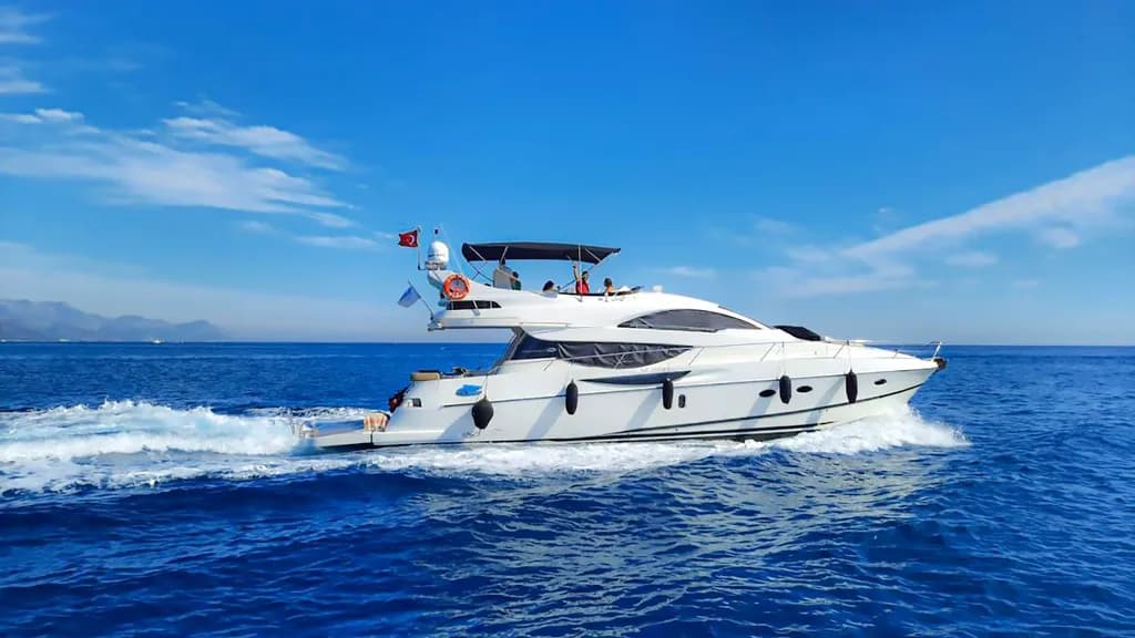 Lüks Yat · 18 m · Kemer