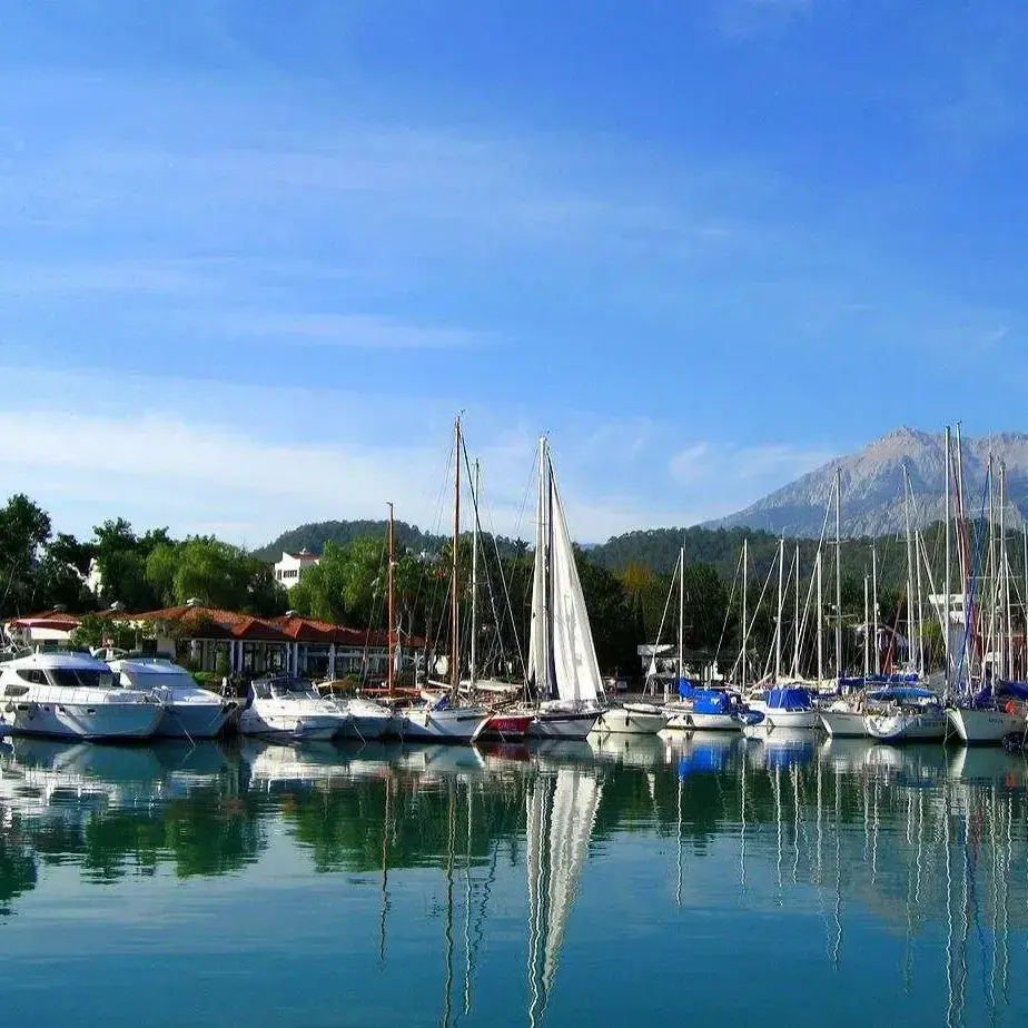 antalya kemer port