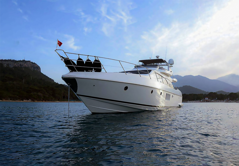 Kemer Ultra Lux 12 Guests - 18 MT - Custom - AYR031