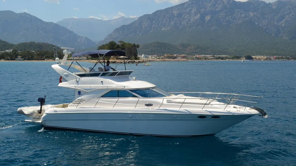 Kemer Lux 12 Guests - 14 MT - Searay - AYR009