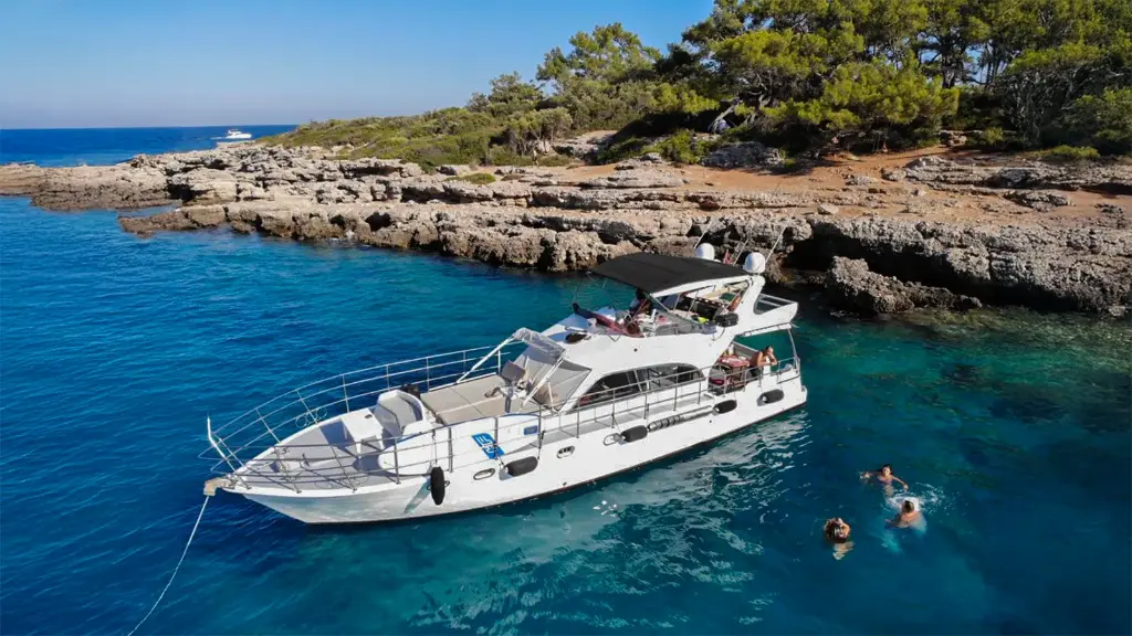 Kemer-Eco-16Mt-12Cap-Custom-AYR08