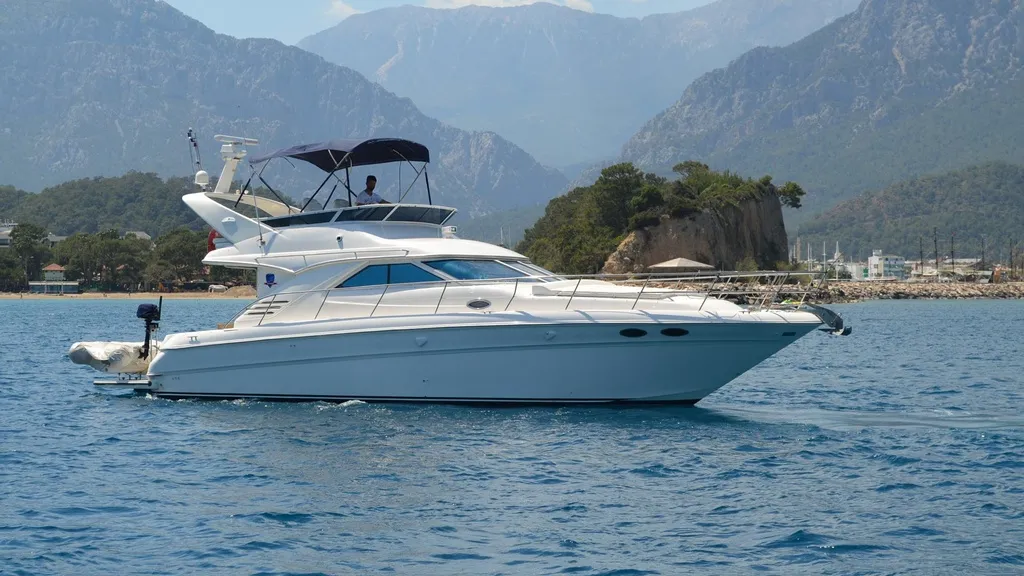 Kemer Lux 12 Guests - 14 MT - Searay - AYR009