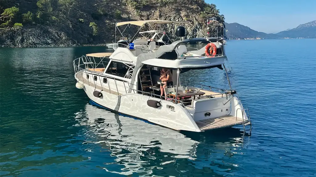 Kemer-Eco-15Mt-12Cap-Custom-AYR06